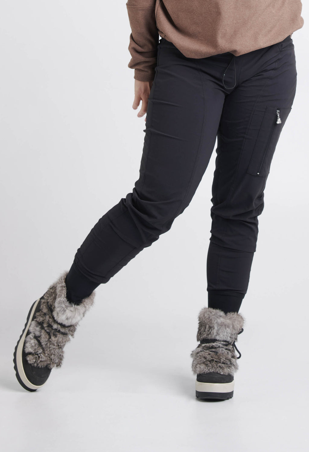 Renée - High-waisted elasticated trousers - Black 