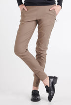 Sasha - Semi-fitted trousers