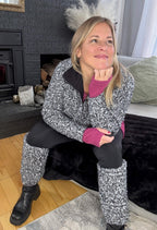 Charlotte - Curled leg warmers