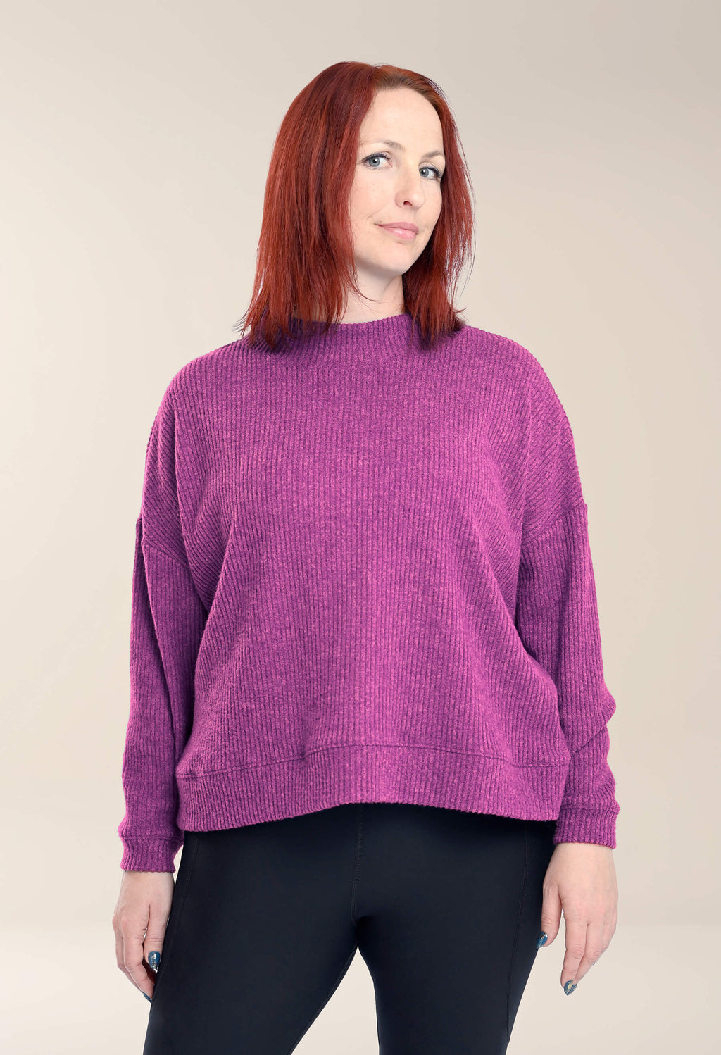 Danie - Chandail ample à manches longues et col montant