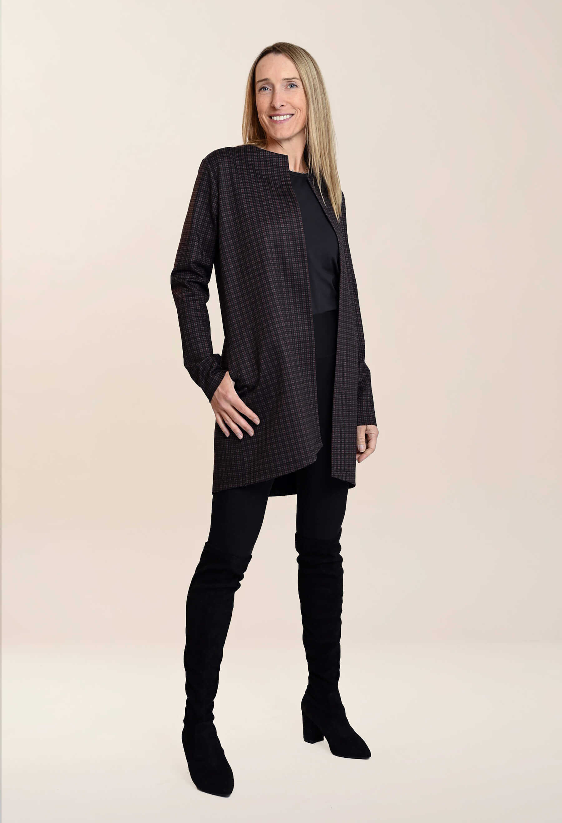 Juliana- Veste longue et élégante avec poches latérales