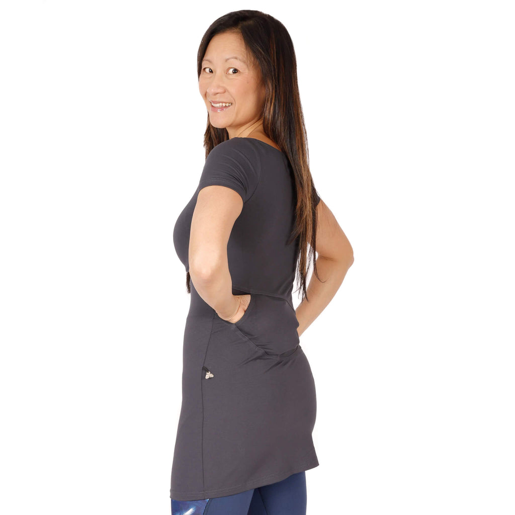 Basic short-sleeved sweater with a round neckline - Mekena
